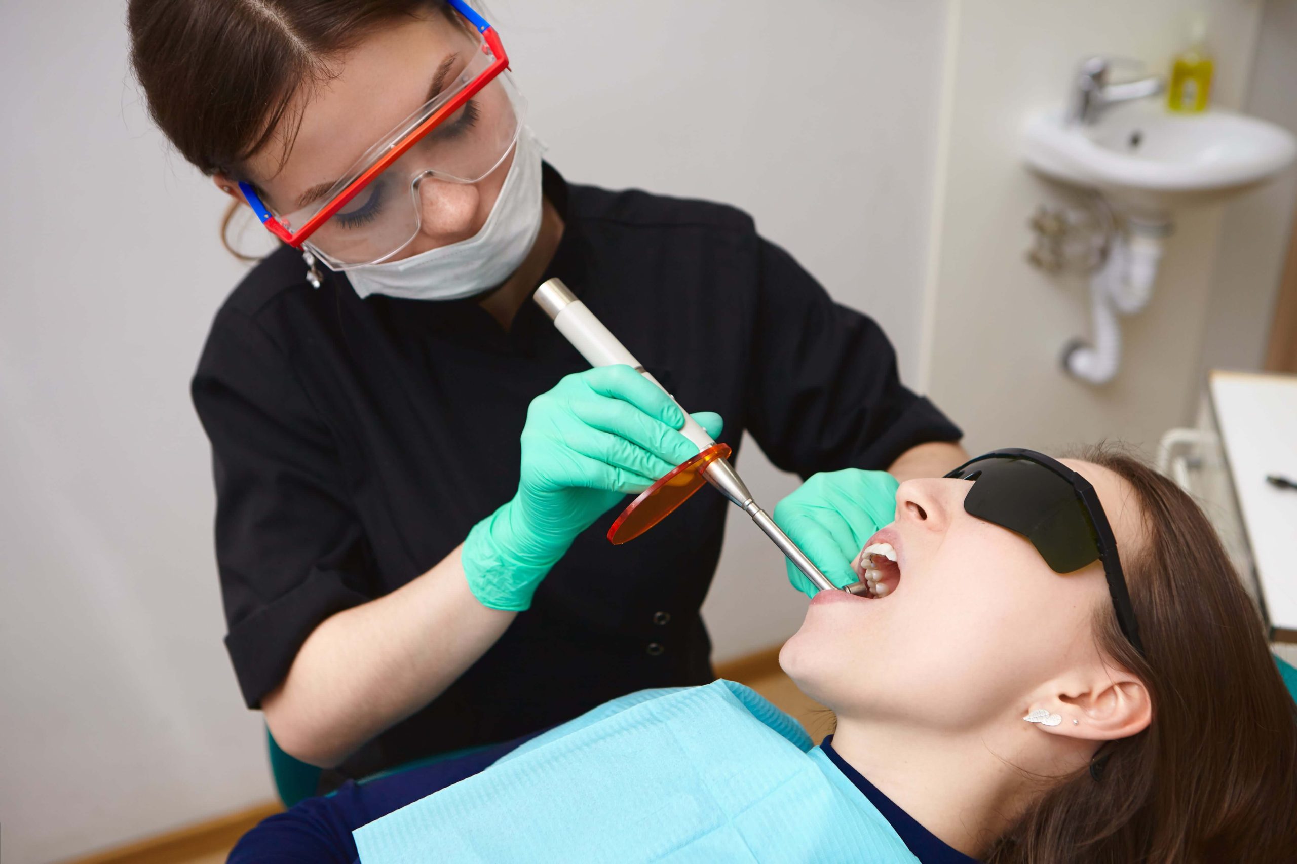 Dental check-up in Brentwood Overview of Health Benefits of General Dentistry Check-ups