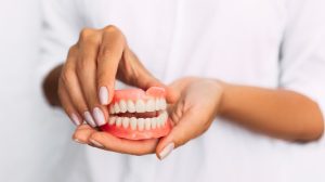 Read more about the article Choosing the Best Dentures in Leeming: Tips and Recommendations for a Perfect Fit