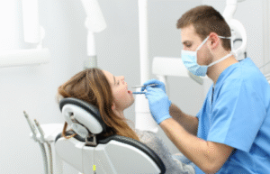 Read more about the article What Are The Signs You Need to Visit a Dentist Immediately?
